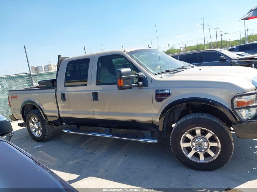 2008 FORD F-250 FX4/HARLEY-DAVIDSON/KING RANCH/LARIAT/XL/XLT · Фото 13