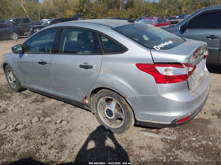 Vin: 1fahp3e25cl255746, lot: 46926341, ford focus s 20123