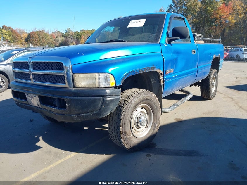 DODGE RAM 2500 1999 VIN 3B7KF2668XM558927