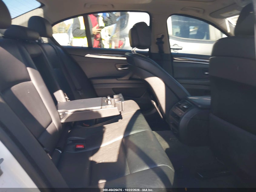 BMW 528I 2013 VIN WBAXH5C56DDW11951