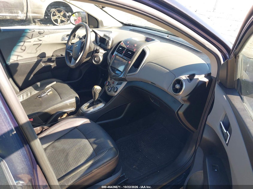 2016 CHEVROLET SONIC LTZ AUTO · Фото 5