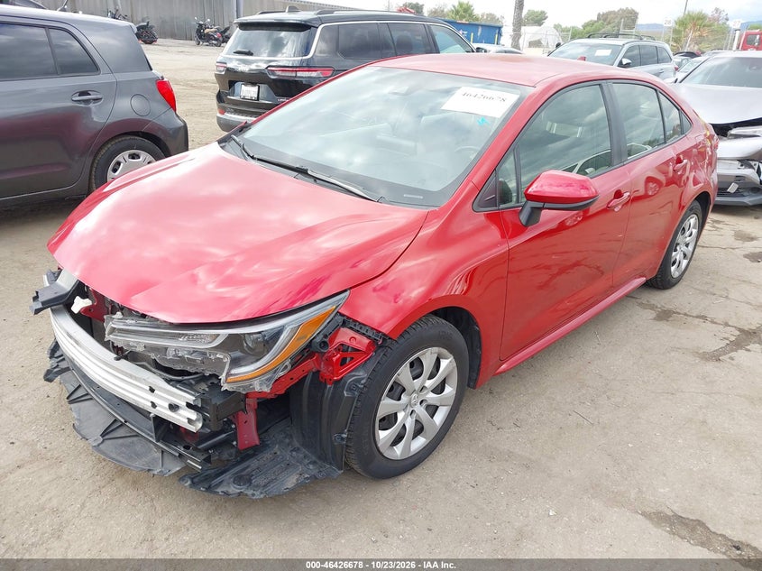 2021 Toyota Corolla Le, Front End, IAAI, VIN JTDEPMAE1MJ188000 — photo 2