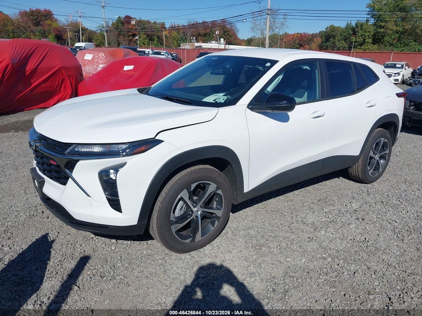 2026 Chevrolet Trax Fwd 1Rs, Right Side, IAAI, VIN KL77LGEP6TC022363 — photo 2