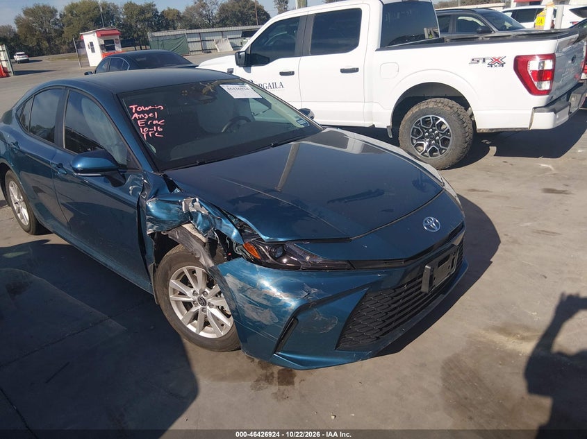 TOYOTA CAMRY