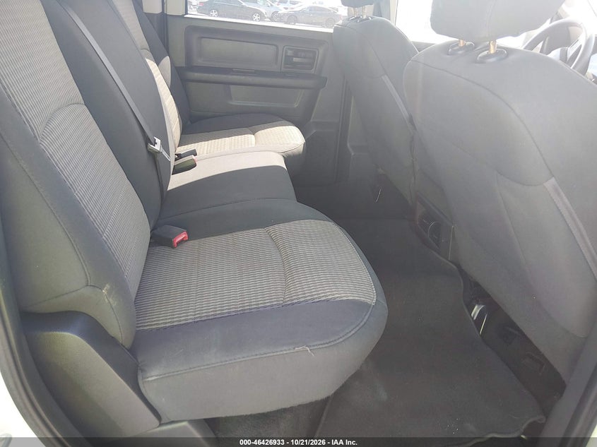 2012 RAM 2500 ST · Photo 8