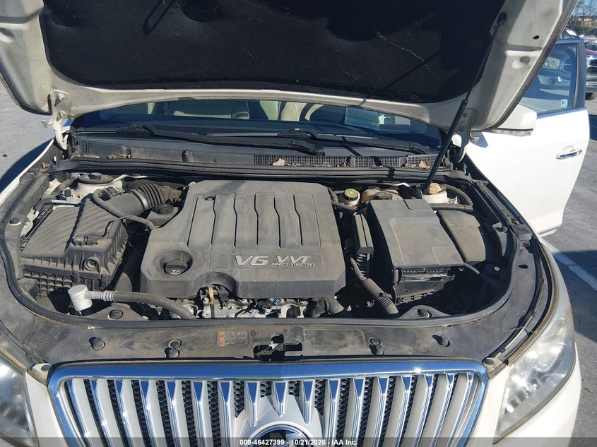 2010 BUICK LACROSSE CXL · Фото 10