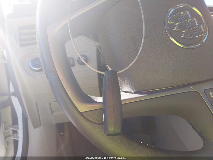 2010 BUICK LACROSSE CXL · Фото 11