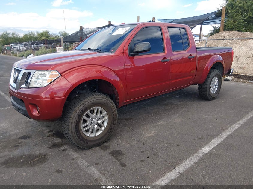 2015 Nissan Frontier Sv, Front & Rear, IAAI, VIN 1N6AD0FR5FN748833 — photo 2