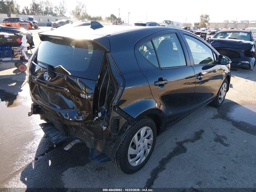 Vin: jtdkdtb35f1586929, lot: 46929220, toyota prius c two 20154