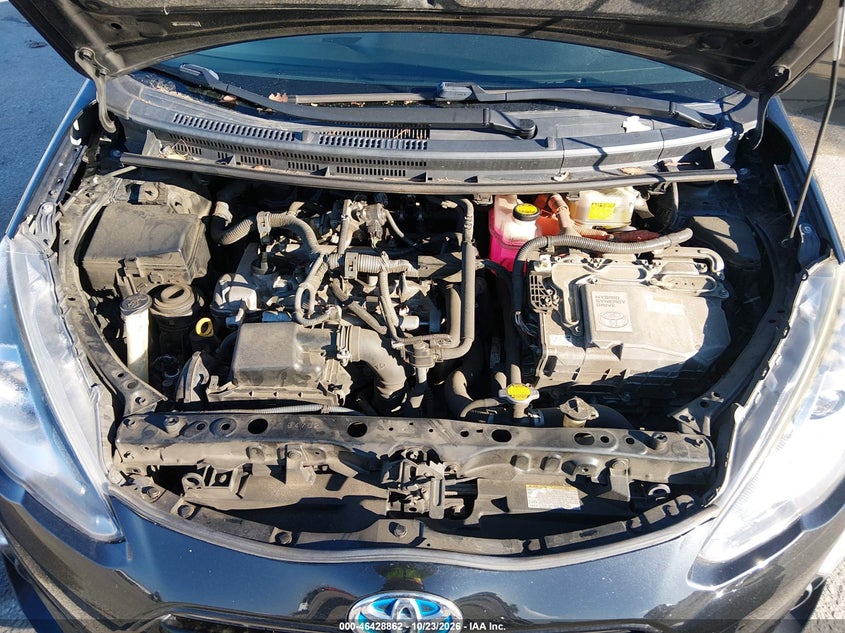 TOYOTA PRIUS C - zdjęcie 10