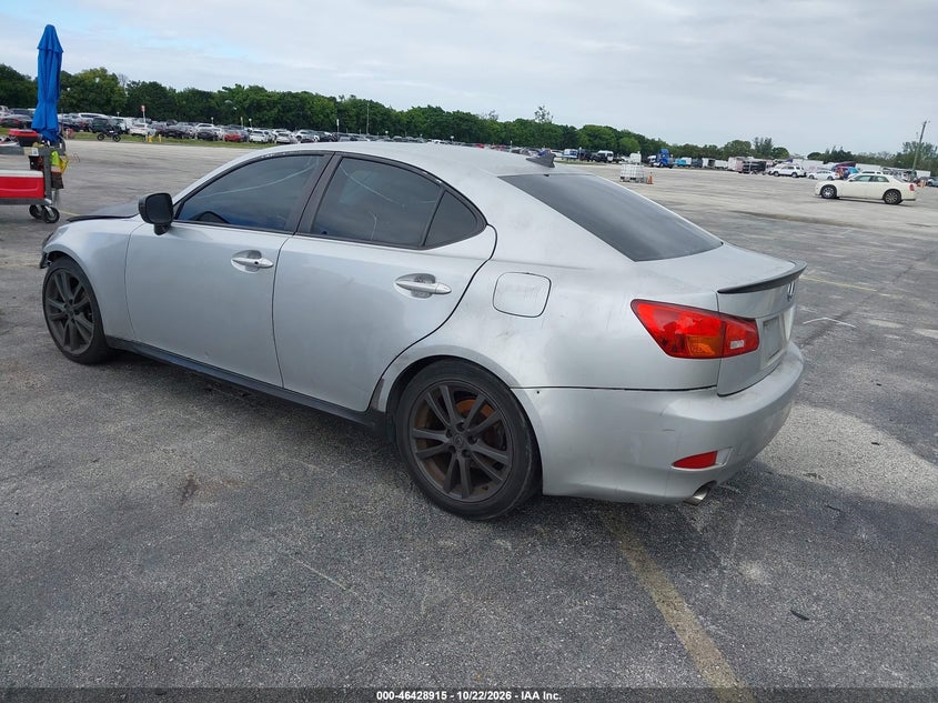 2008 LEXUS IS 250 · Фото 3
