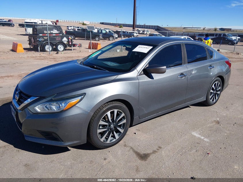 2018 Nissan Altima 2.5 Sv, Hail, IAAI, VIN 1N4AL3AP4JC244555 — photo 2