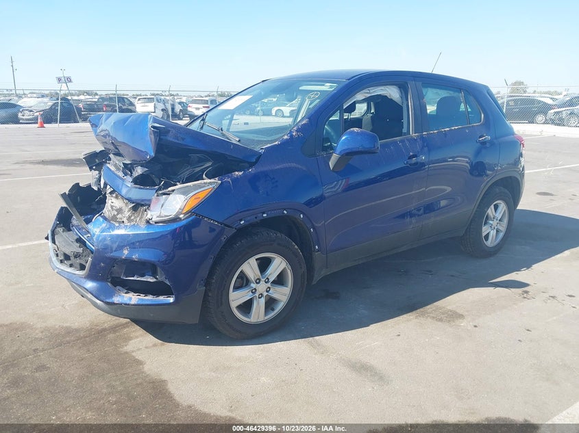 2017 Chevrolet Trax Ls, Front End, IAAI, VIN 3GNCJNSB2HL183803 — photo 2