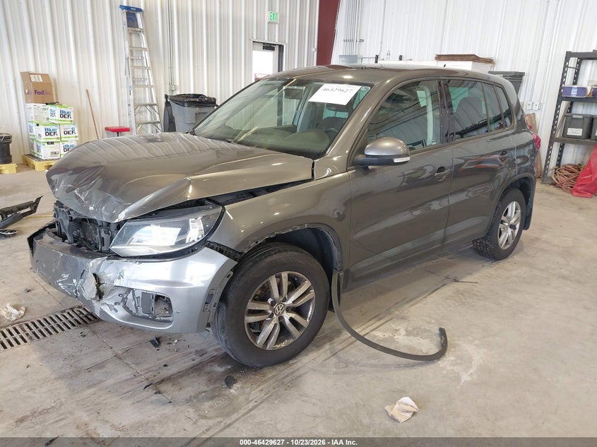 2013 Volkswagen Tiguan S, Удар спереди, IAAI, VIN WVGBV3AX5DW592078 — фото 2