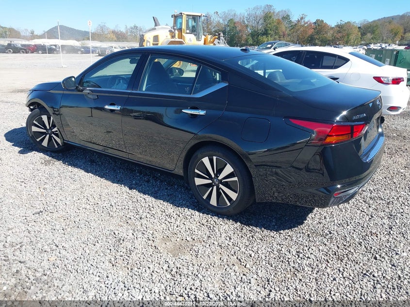 Vin: 1n4bl4ev1mn364390, lot: 46930650, nissan altima sl fwd 20213