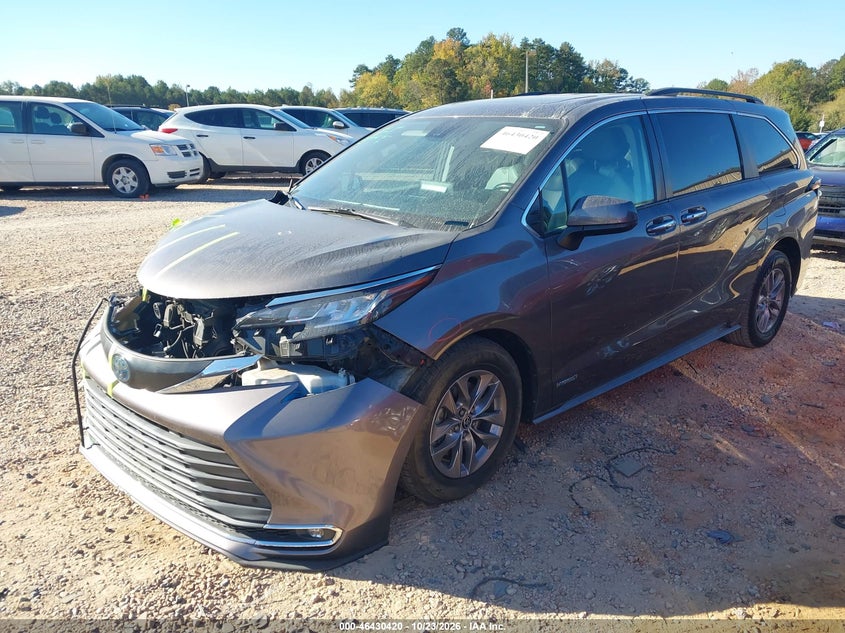 Vin: 5tdyrkec2ms032040, lot: 46930778, toyota sienna xle 20212