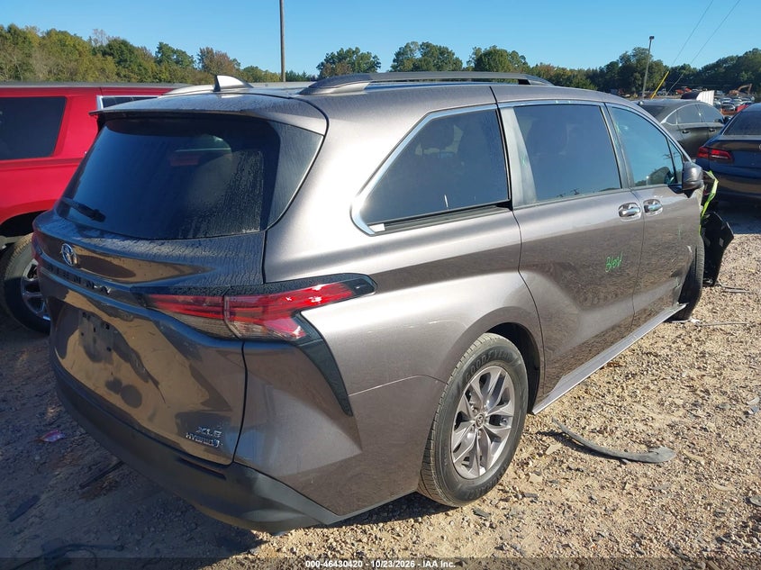 Vin: 5tdyrkec2ms032040, lot: 46930778, toyota sienna xle 20214