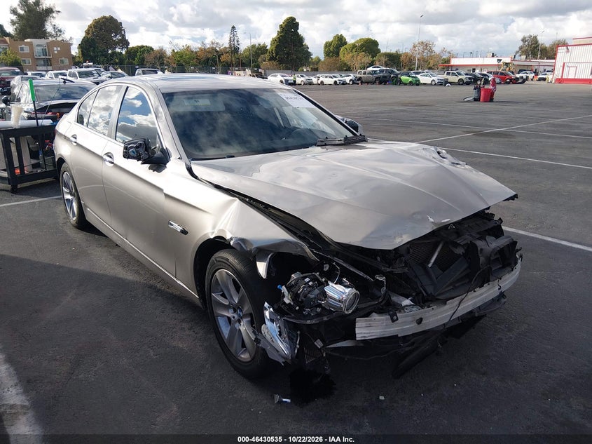 2013 BMW 528i