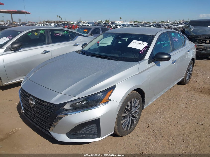2025 Nissan Altima Sv Fwd, Normal Wear & Tear, IAAI, VIN 1N4BL4DV8SN366278 — photo 2