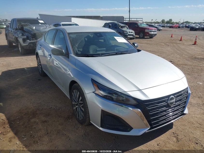 2025 Nissan Altima SV FWD