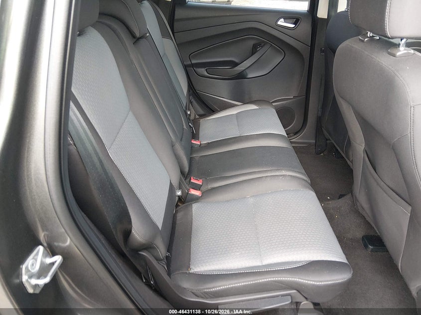 FORD ESCAPE 2017 VIN 1FMCU0GD8HUB20039