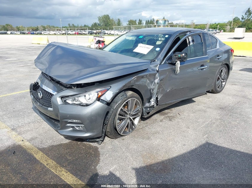 2016 Infiniti Q50 3.0T Premium, Левый бок, IAAI, VIN JN1EV7AP8GM302279 — фото 2