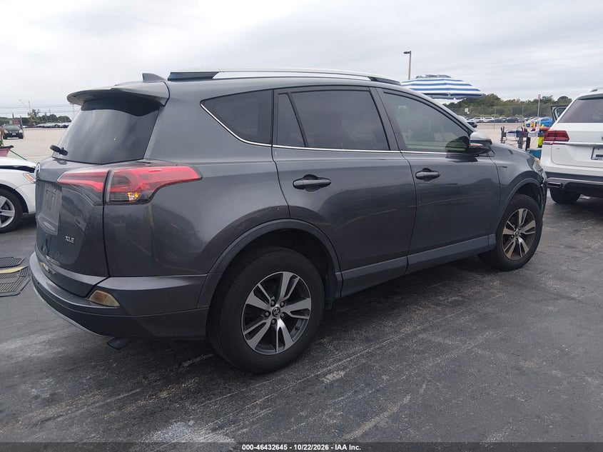 Vin: jtmwfrev7hd096327, lot: 46933011, toyota rav4 xle 20174
