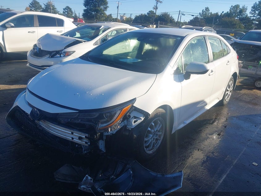 2022 Toyota Corolla Hybrid Le, Front & Rear, IAAI, VIN JTDEAMDEXNJ053337 — photo 2