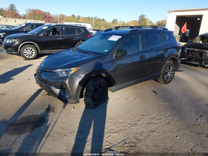 Vin: jtmbfrevxjj209399, lot: 46933185, toyota rav4 le 20182
