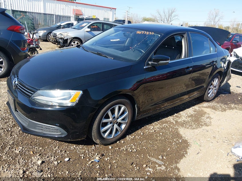 2013 Volkswagen Jetta 2.5L Se, Удар сзади, IAAI, VIN 3VWDX7AJ0DM350547 — фото 2