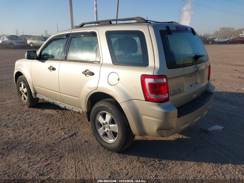 Vin: 1fmcu0c77aka63639, lot: 46933652, ford escape xls 20103