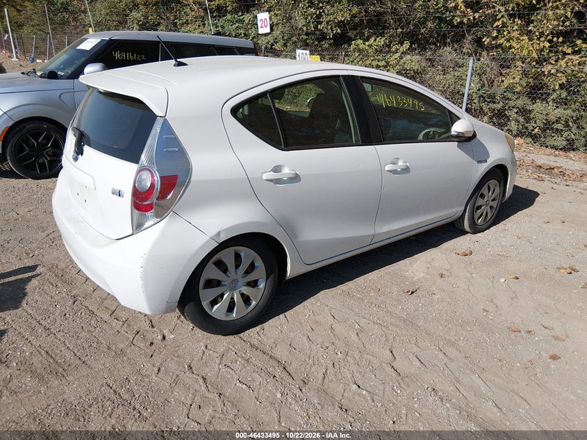 Vin: jtdkdtb32c1526621, lot: 46933861, toyota prius c two 20124