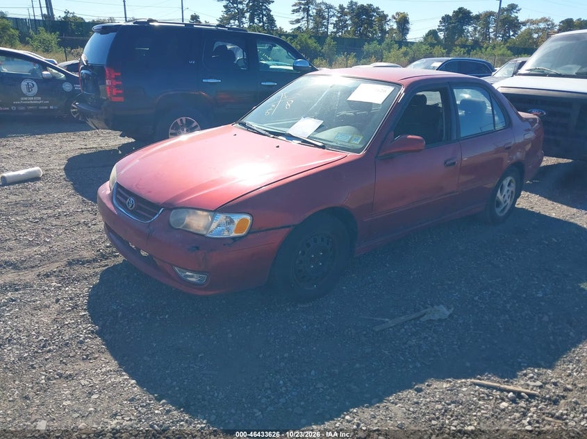 2002 Toyota Corolla S, Normal Wear & Tear, IAAI, VIN 2T1BR12E92C587773 — photo 2