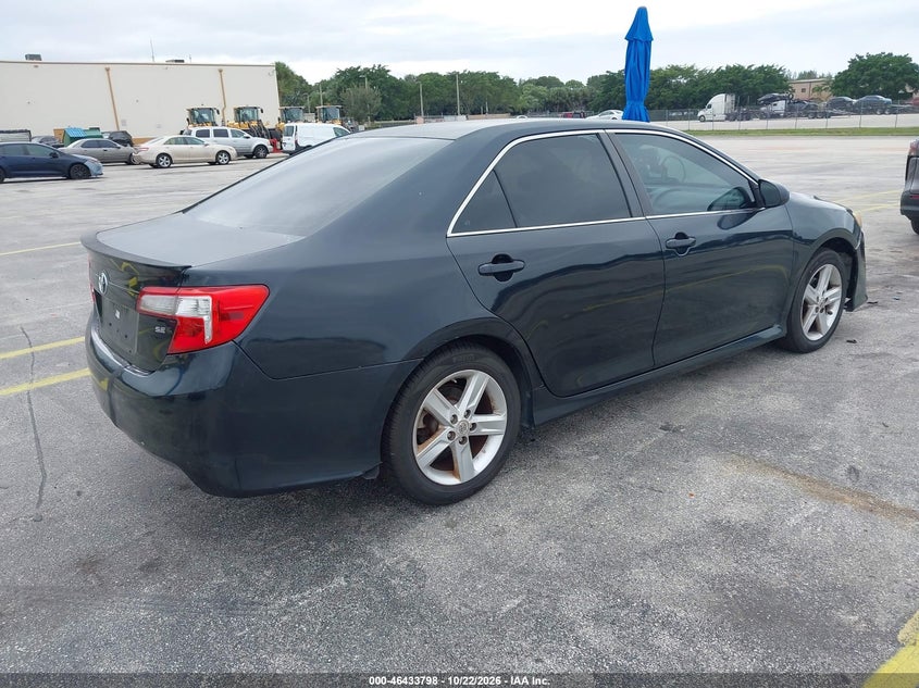 Vin: 4t1bf1fk4eu351463, lot: 46934164, toyota camry l/se/le/xle 20144