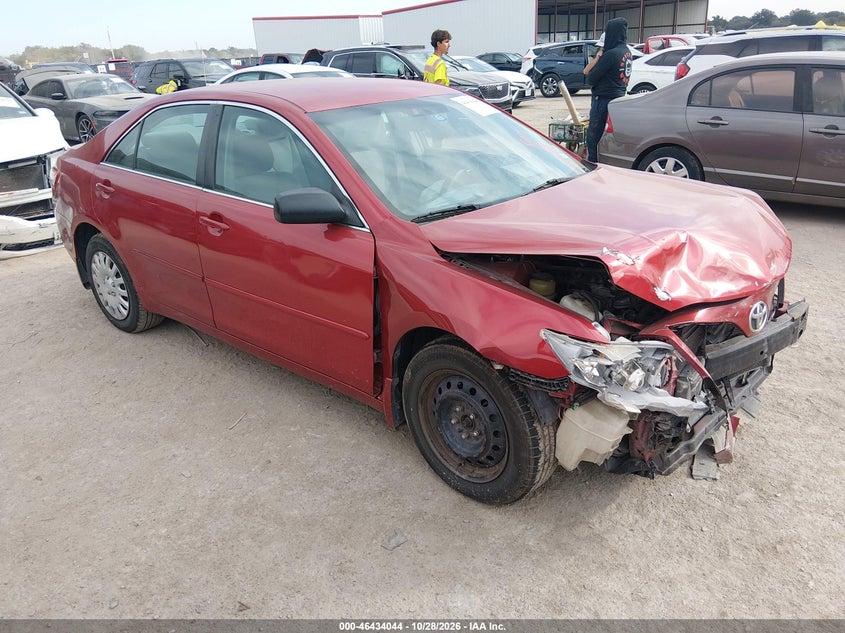 Vin: 4t1bf3ek3au042977, lot: 46934412, toyota camry se/le/xle 2010 img_1