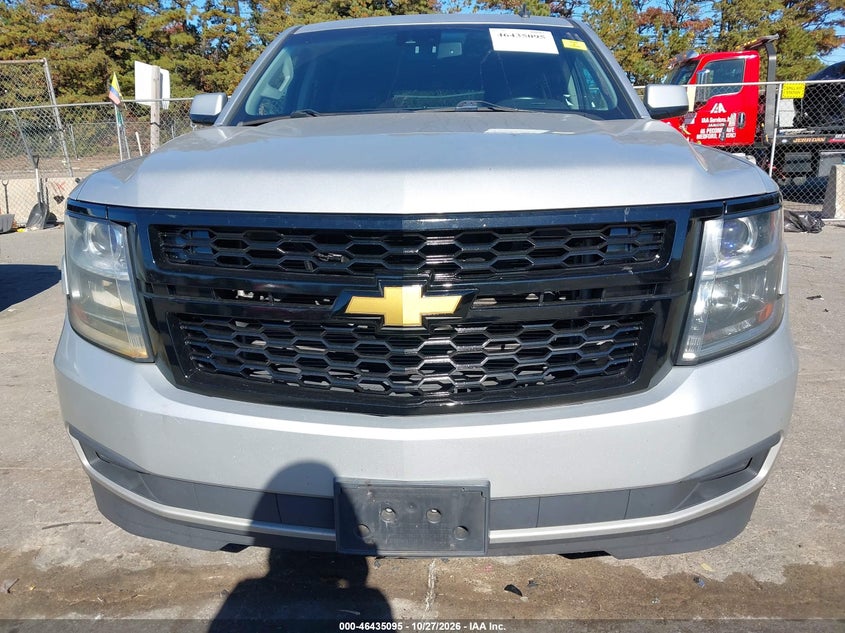 CHEVROLET SUBURBAN 1500 - zdjęcie 13