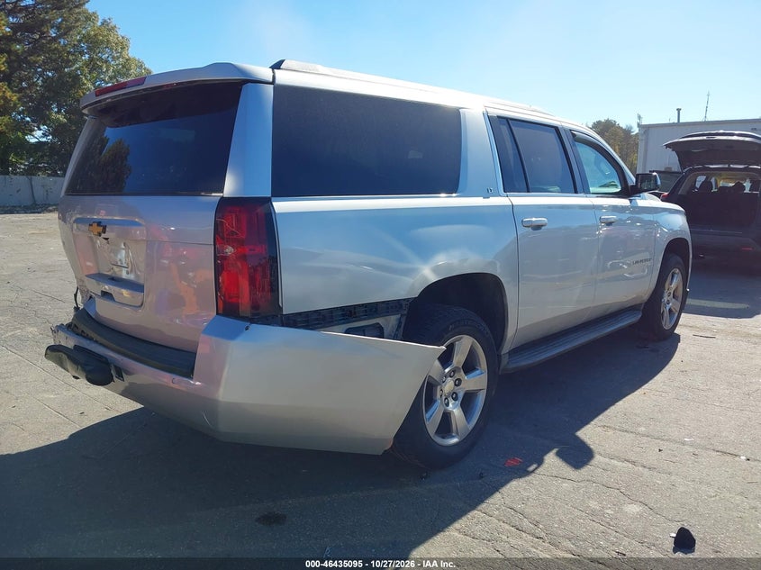 CHEVROLET SUBURBAN 1500 - zdjęcie 4