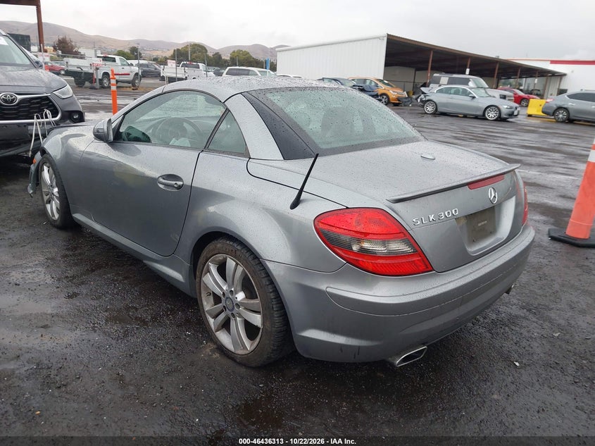 Vin: wdbwk5ea7bf241670, lot: 46936679, mercedes-benz slk 300 20113