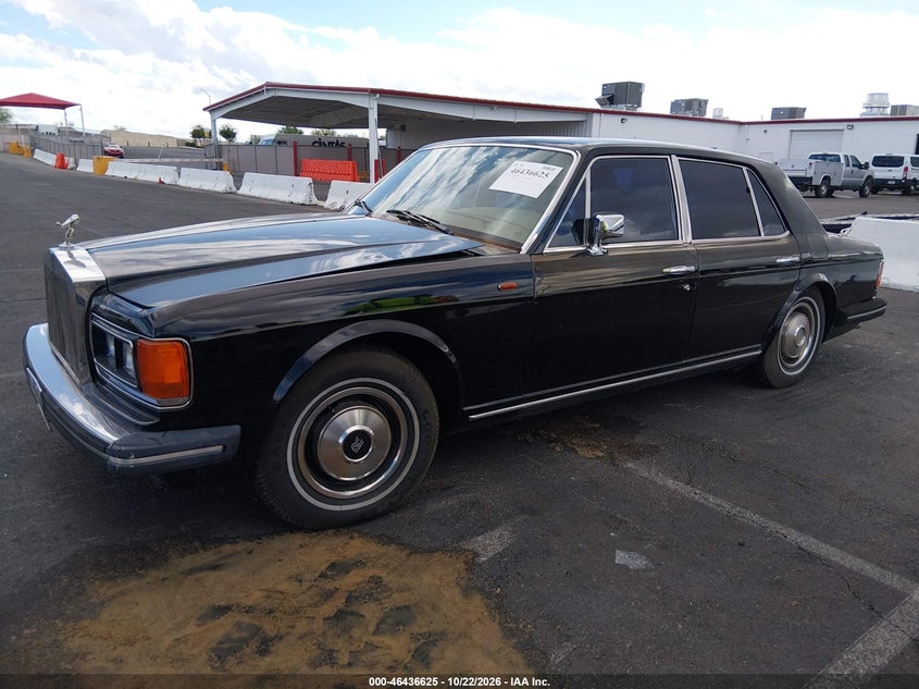 1986 ROLLS-ROYCE SILVER SPIRIT