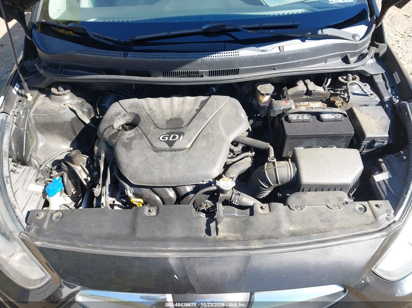 2012 HYUNDAI ACCENT SE · Фото 10