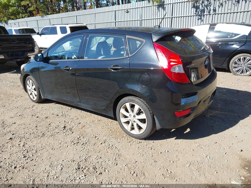 2012 HYUNDAI ACCENT SE · Фото 3