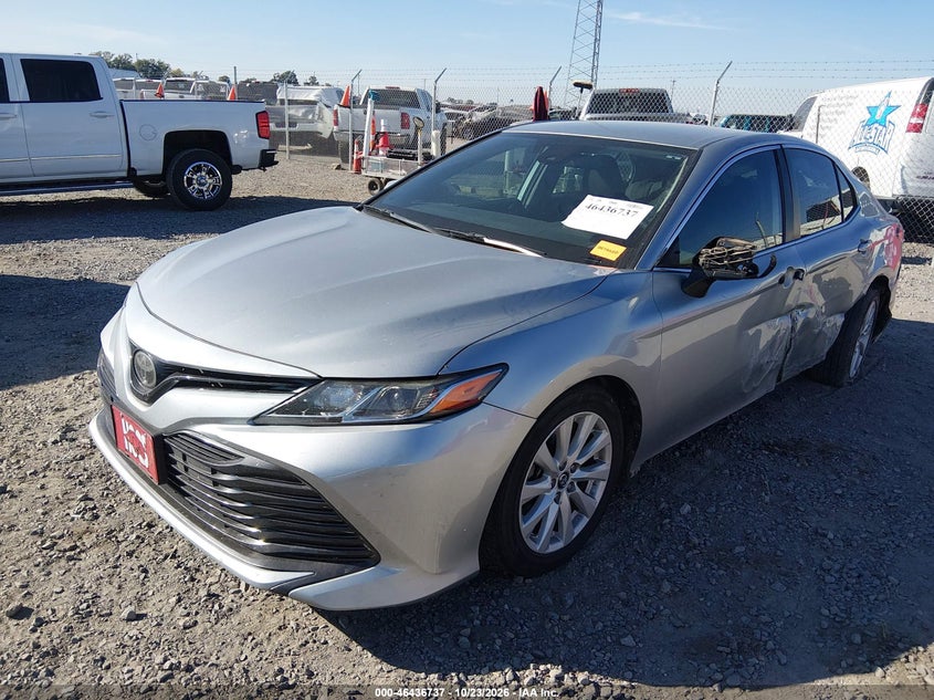 2019 Toyota Camry Le, Left Side, IAAI, VIN 4T1B11HK0KU288370 — photo 2