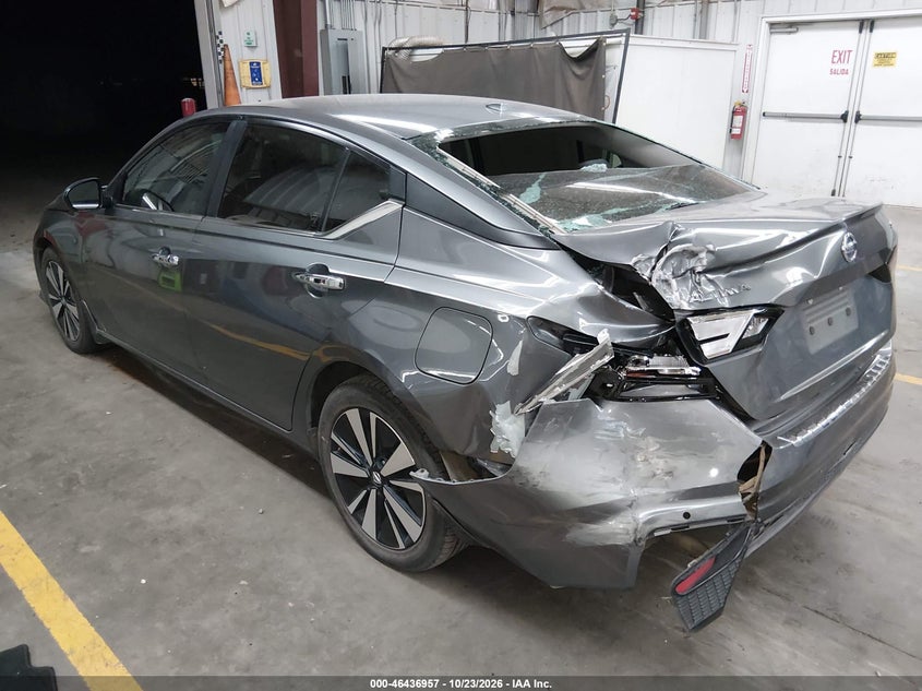 Vin: 1n4bl4dv8mn394844, lot: 46937323, nissan altima sv fwd 20213