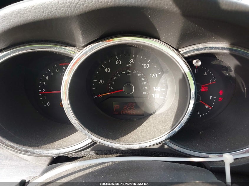 2011 KIA SORENTO LX · Фото 7