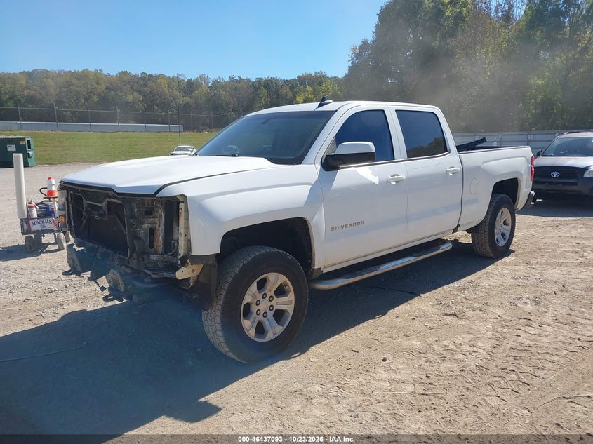 2016 Chevrolet Silverado 1500 2Lt, Front End, IAAI, VIN 3GCUKREC8GG249042 — photo 2