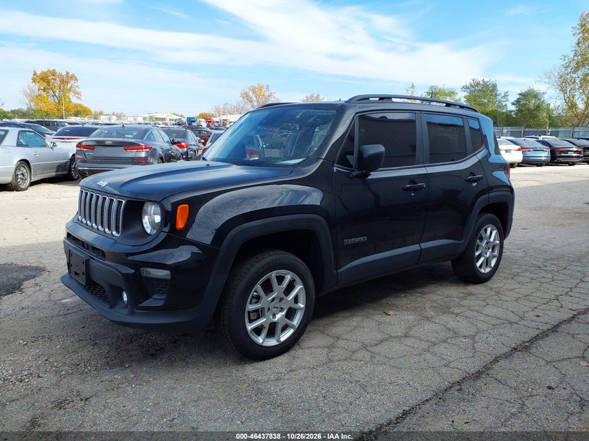 2022 Jeep Renegade Latitude 4X4, Unknown, IAAI, VIN ZACNJDB18NPN85814 — photo 2