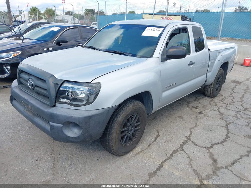2008 Toyota Tacoma, Interior Burn, IAAI, VIN 5TETX22N38Z585908 — photo 2