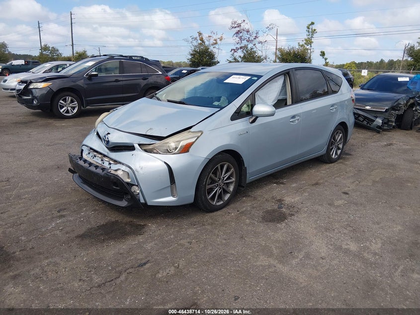 Vin: jtdzn3eu6fj021718, lot: 46939081, toyota prius v five 20152