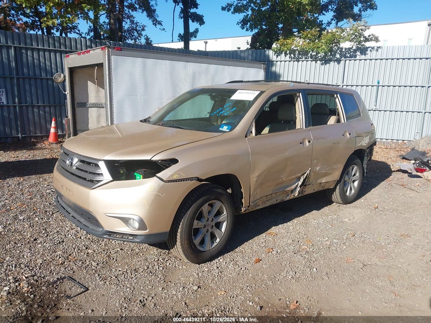 Vin: 5tdbk3eh6ds251370, lot: 46939577, toyota highlander se v6 20132