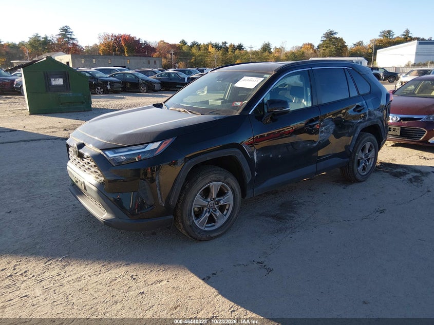 2024 Toyota Rav4 Xle, Левый бок, IAAI, VIN 2T3P1RFV3RW492924 — фото 2